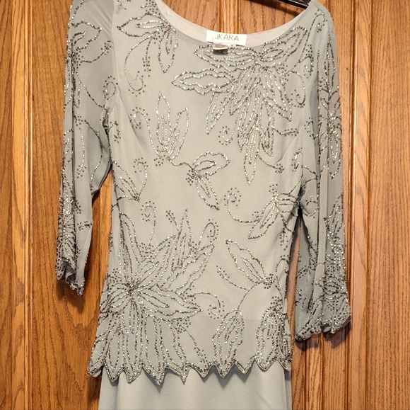 MOB/MOG Beaded Dress - Picture 7 of 11